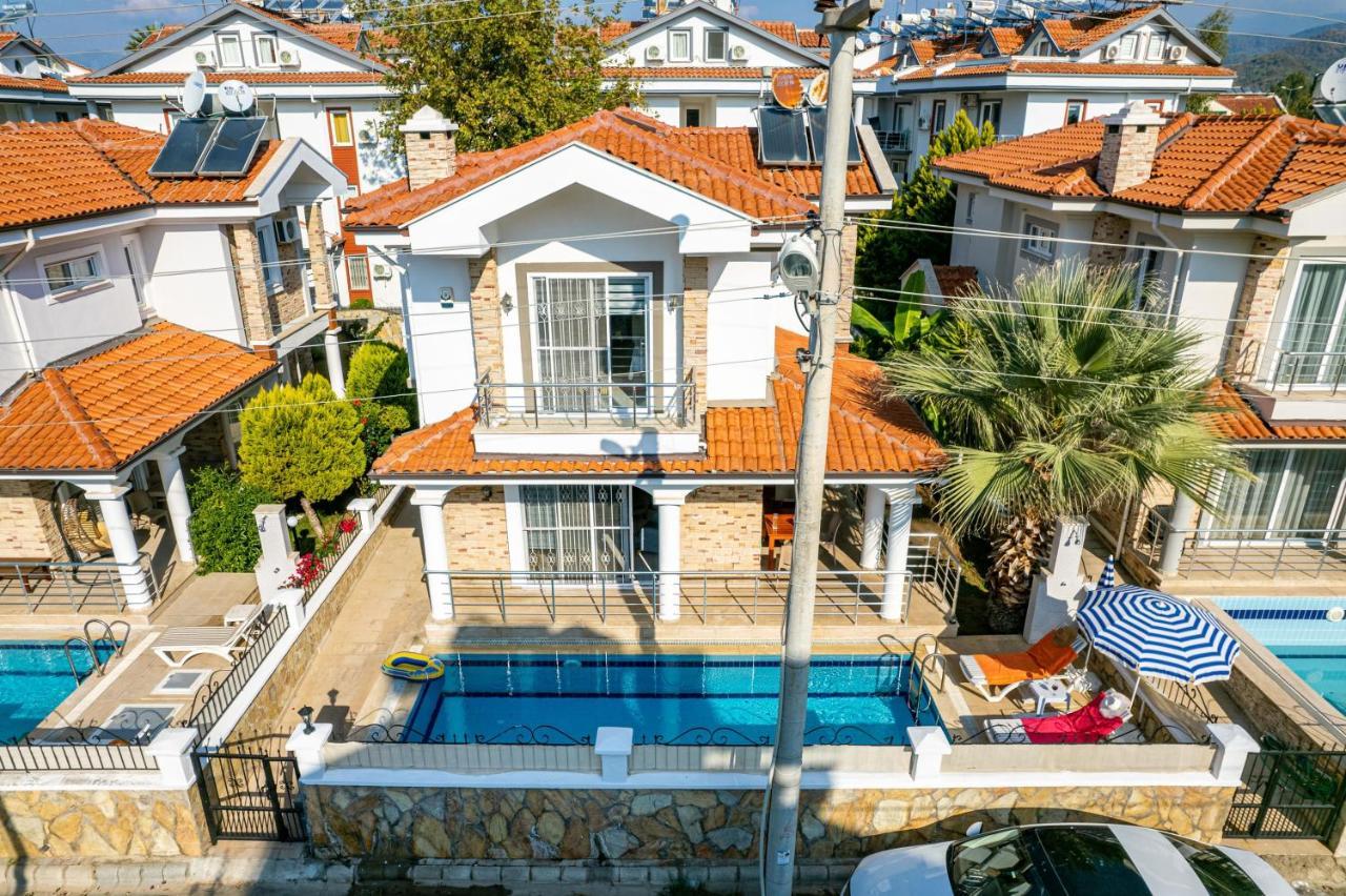 Villa Yasam Park - Luxury 8 Person - Fethiye Calis Beach 90Mt Ngoại thất bức ảnh