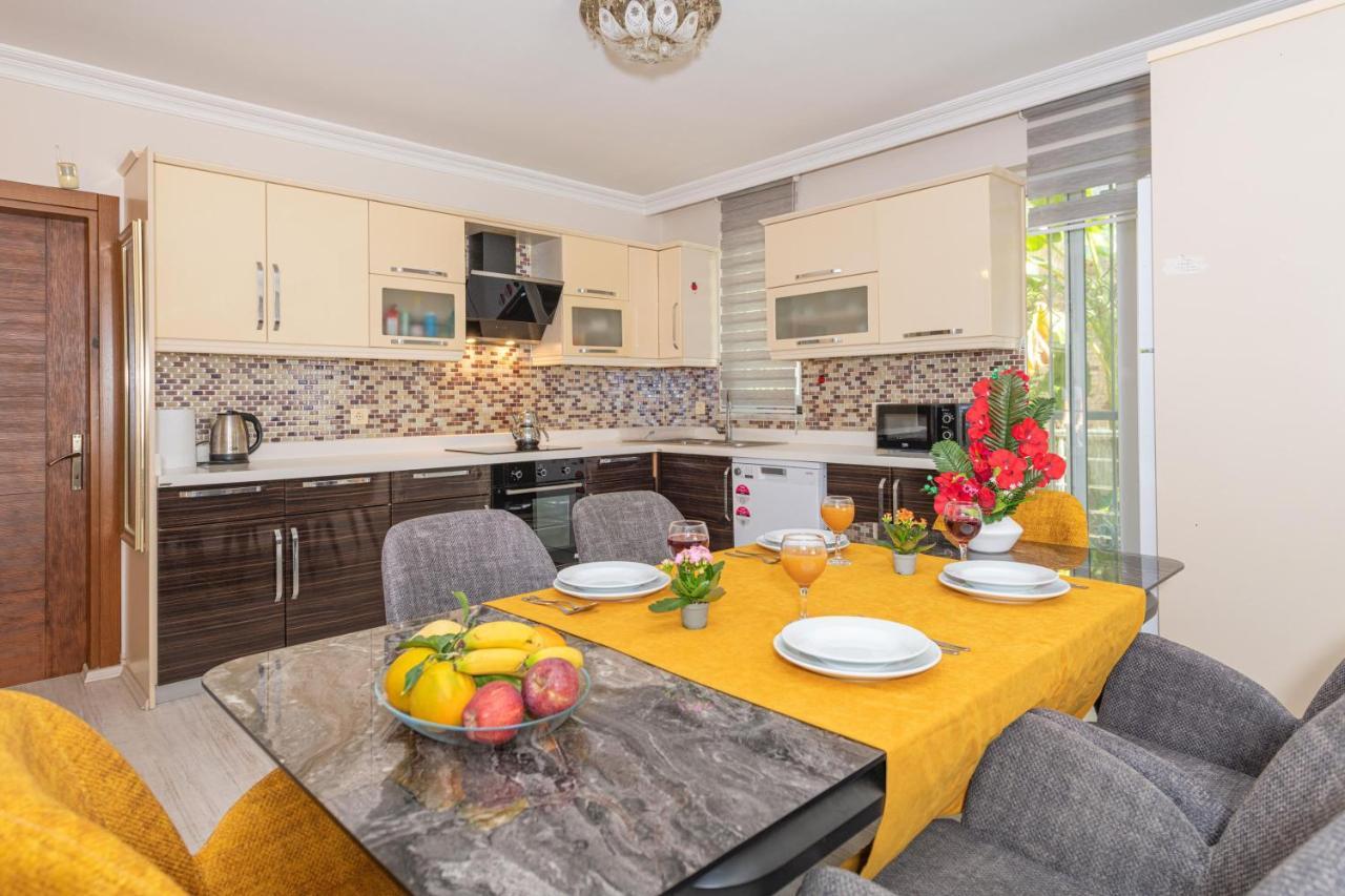 Villa Yasam Park - Luxury 8 Person - Fethiye Calis Beach 90Mt Ngoại thất bức ảnh